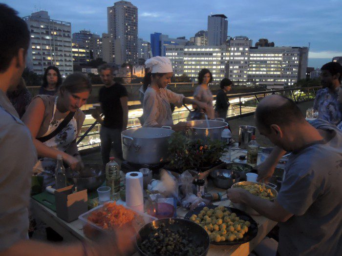 Design your free local menu!