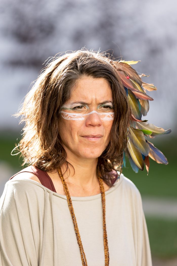 Into the Cracks: Interview